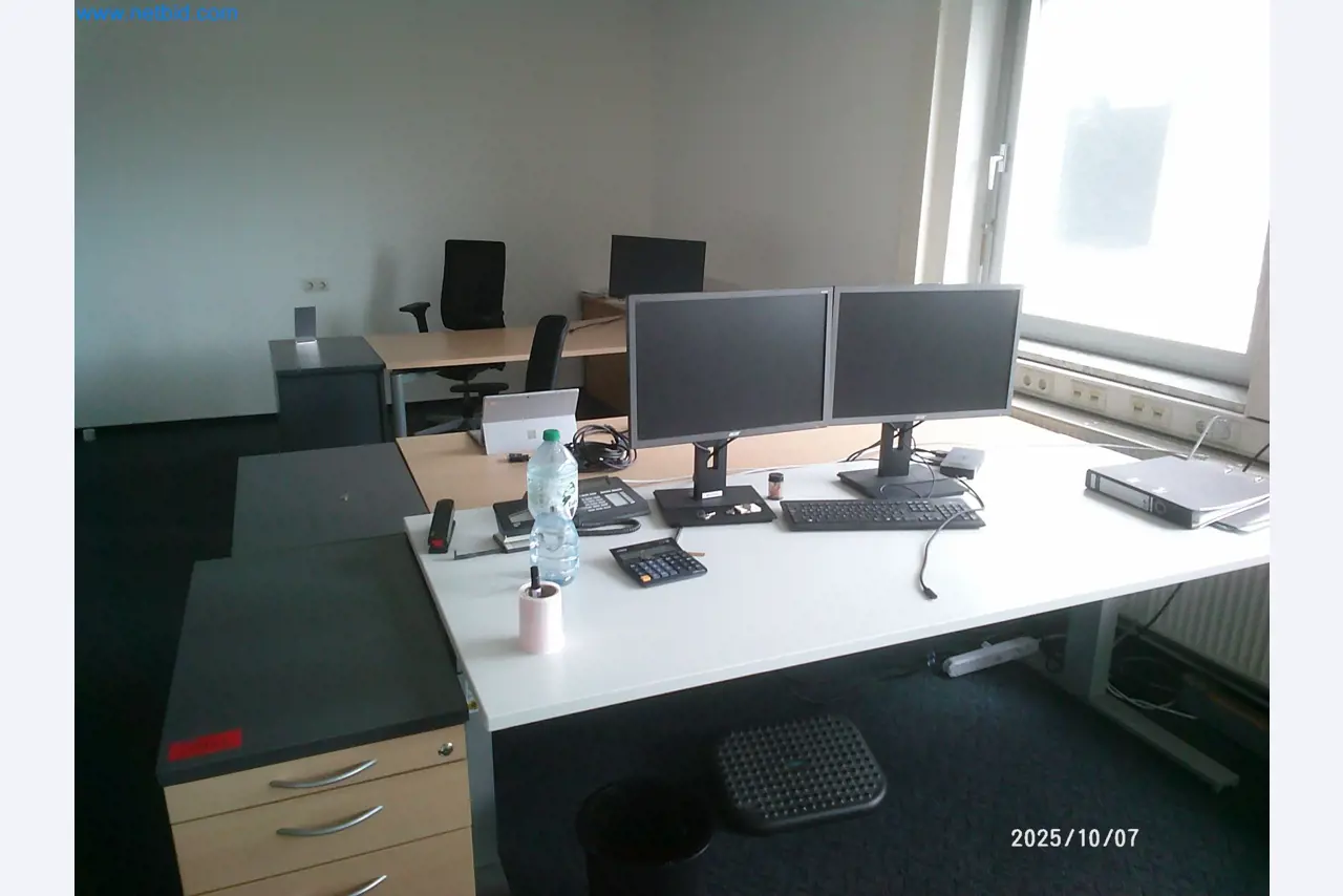 Machines and systems from the automotive supply industry-13