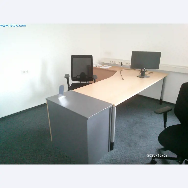 Machines and systems from the automotive supply industry-17