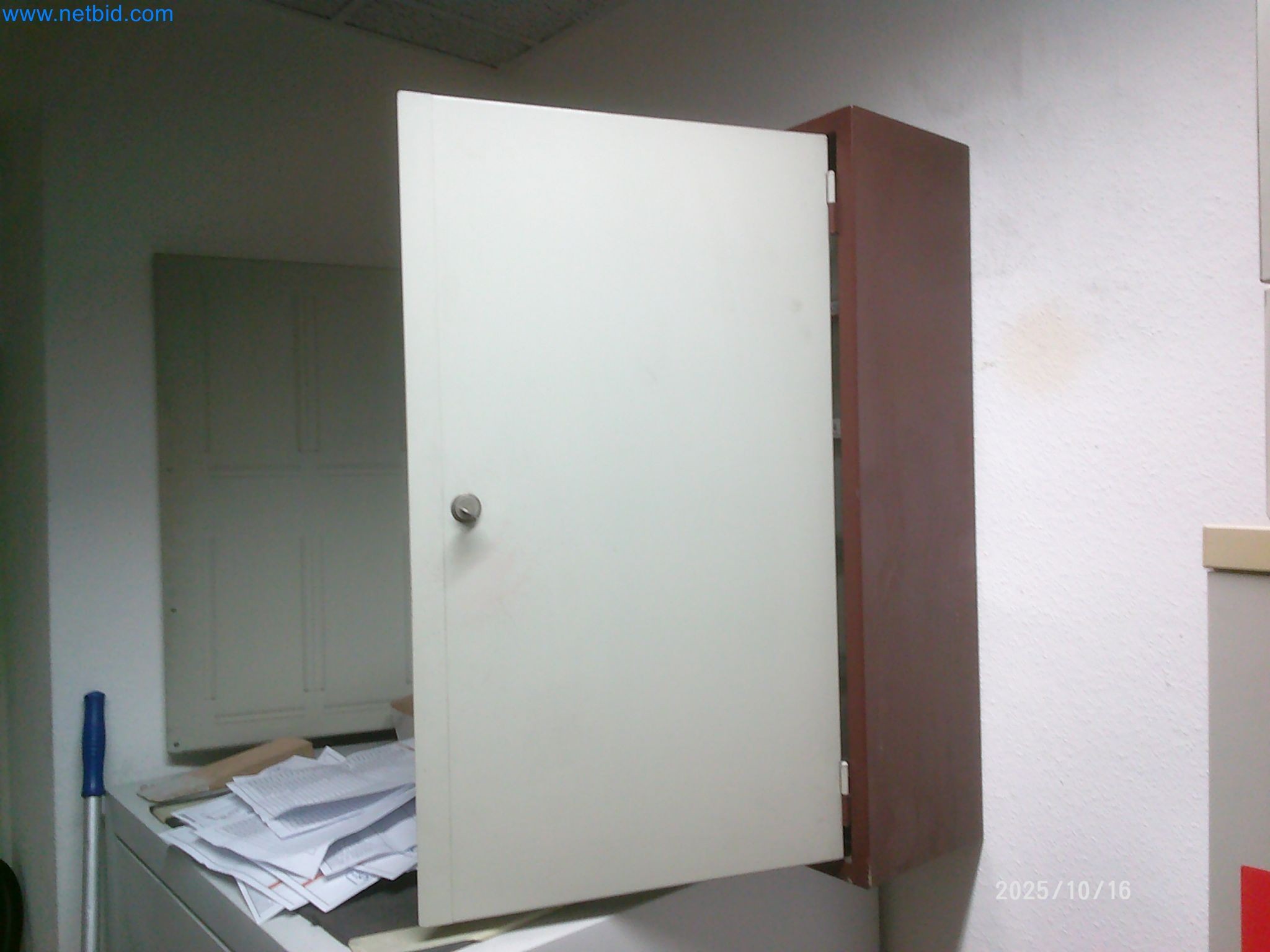 Machines and systems from the automotive supply industry-12