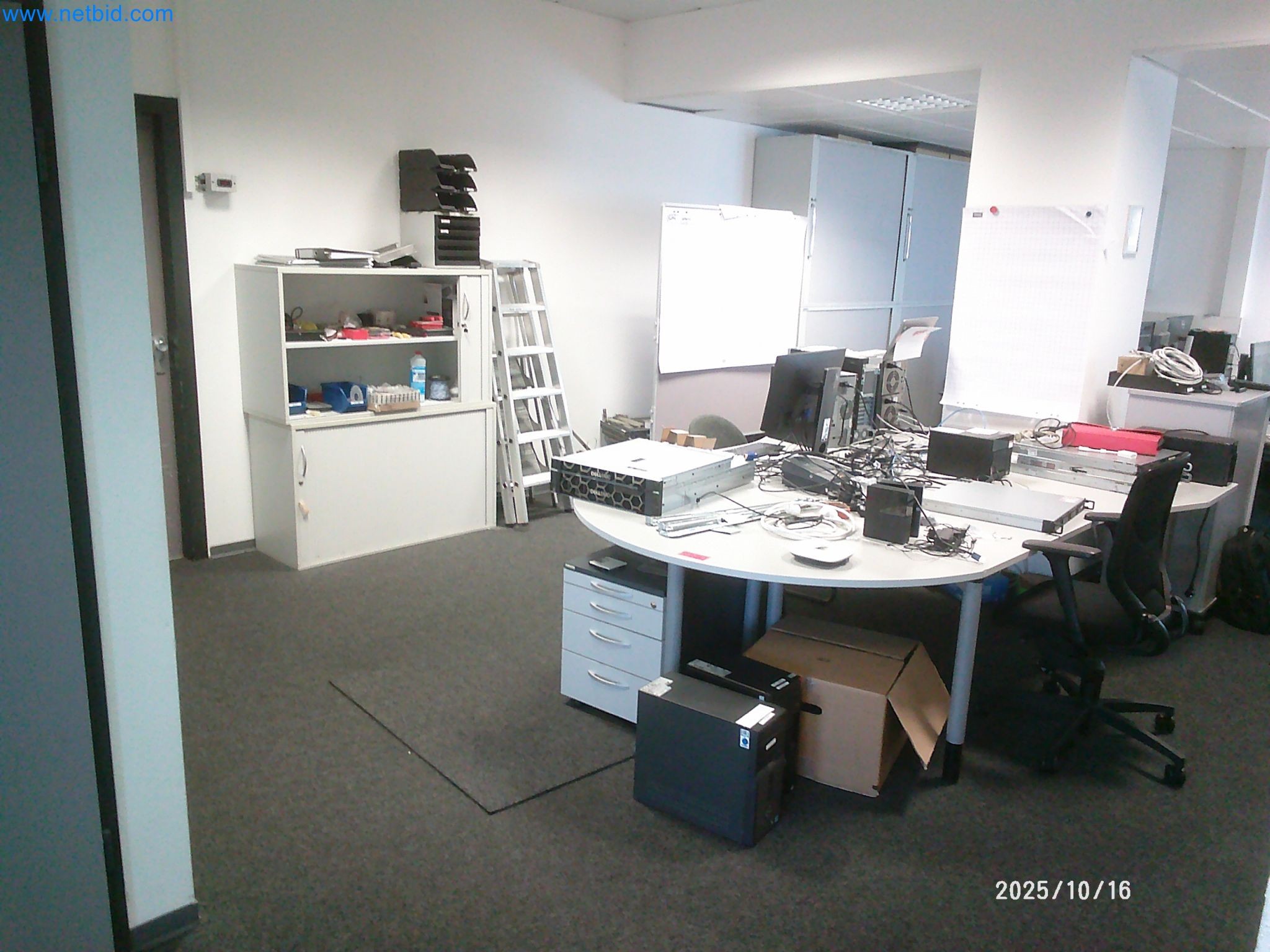 Machines and systems from the automotive supply industry-14