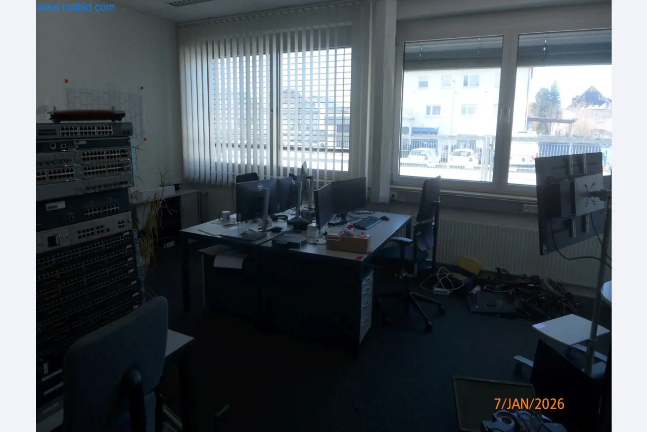 Máquinas y sistemas de la industria auxiliar del automóvil-1