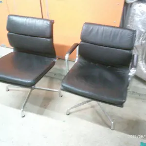 2 Sillones de conferencia Vitra Soft Pad Chair EA 207