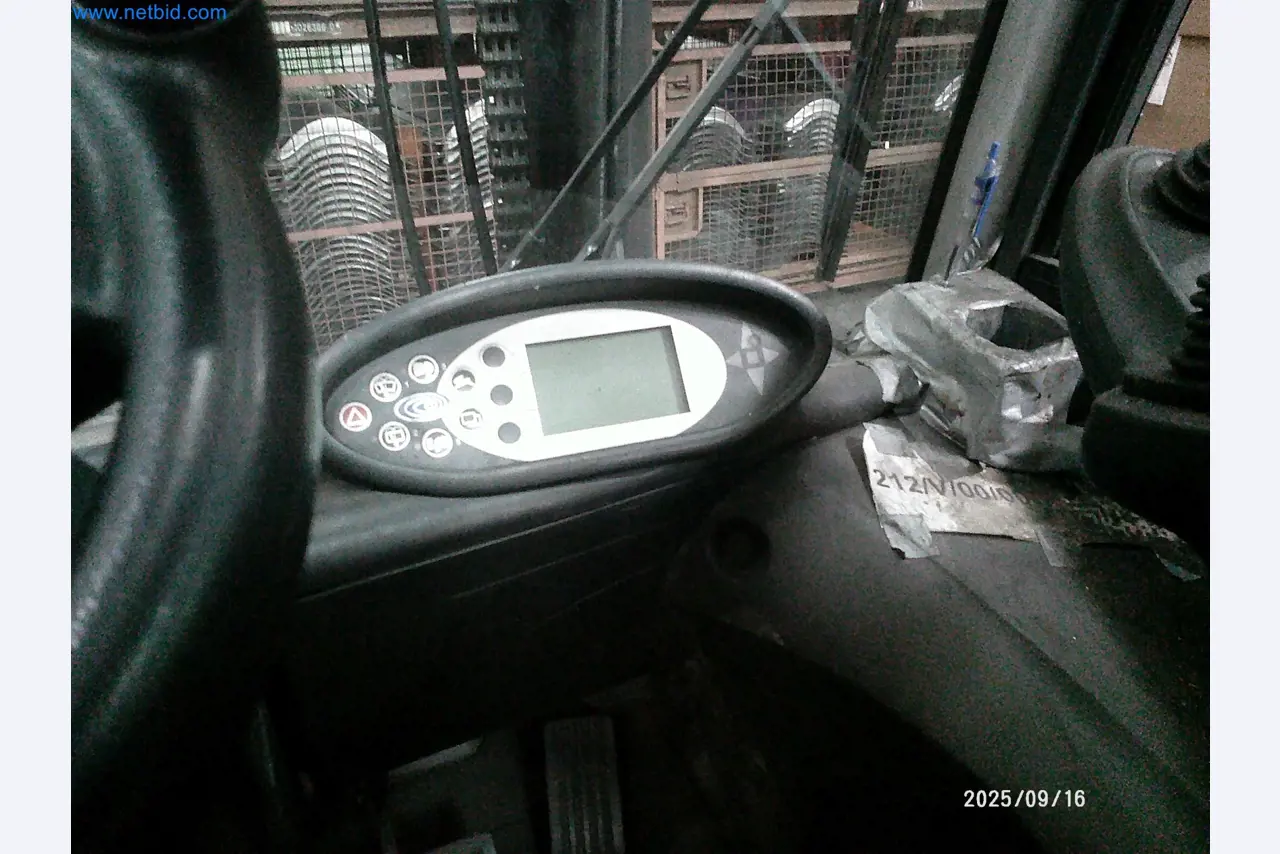 Machines and systems from the automotive supply industry-6