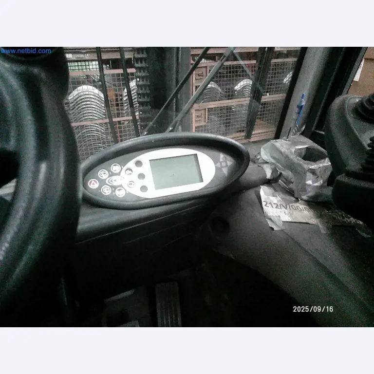 Machines and systems from the automotive supply industry-6