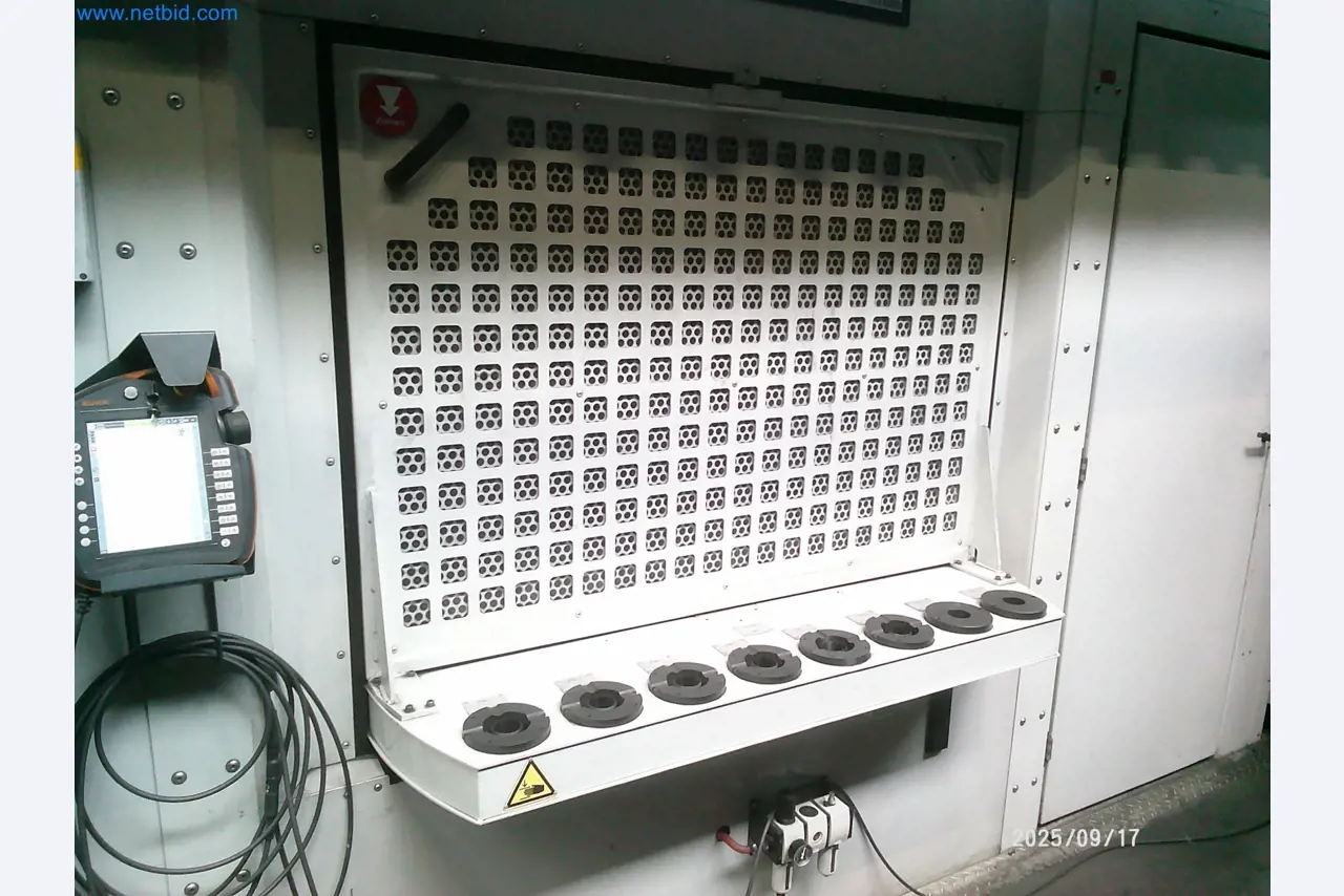 Machines and systems from the automotive supply industry-10