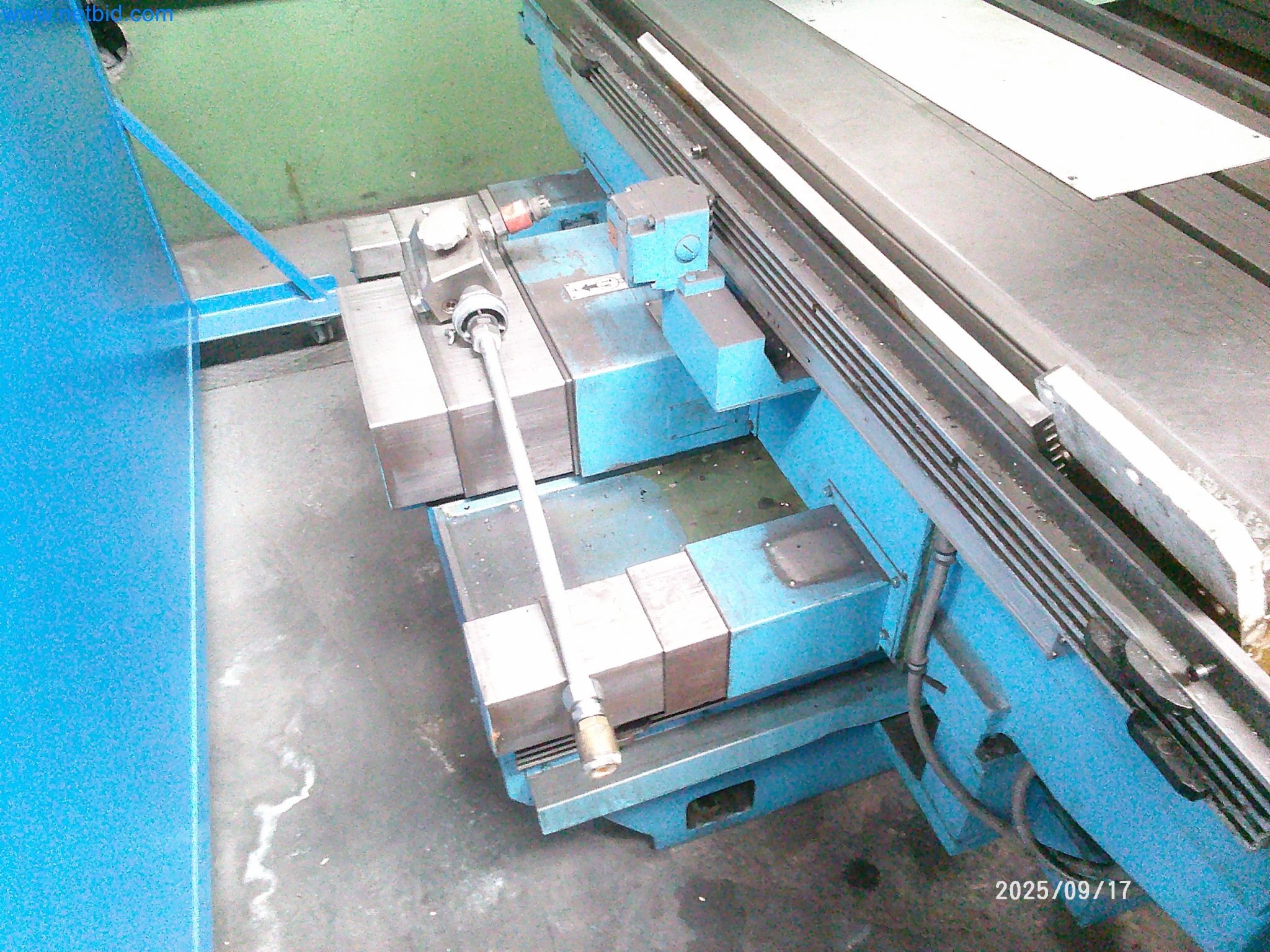 Machines and systems from the automotive supply industry-4