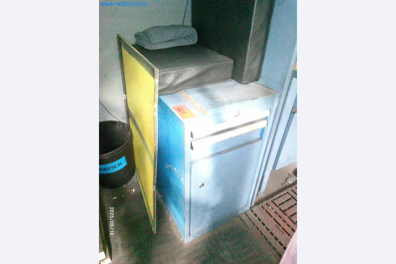 Maszyny i systemy z branży motoryzacyjnej-3