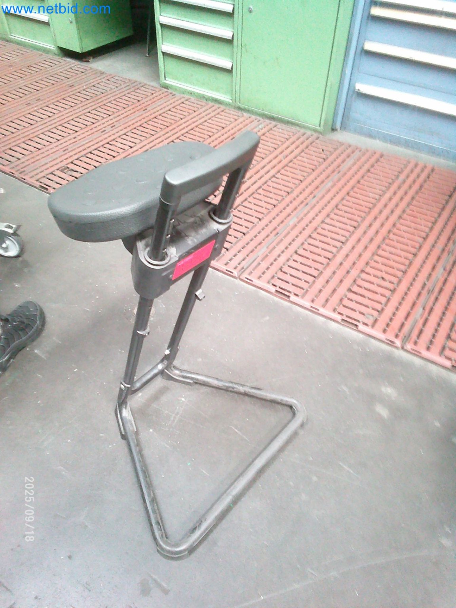 Machines and systems from the automotive supply industry-3