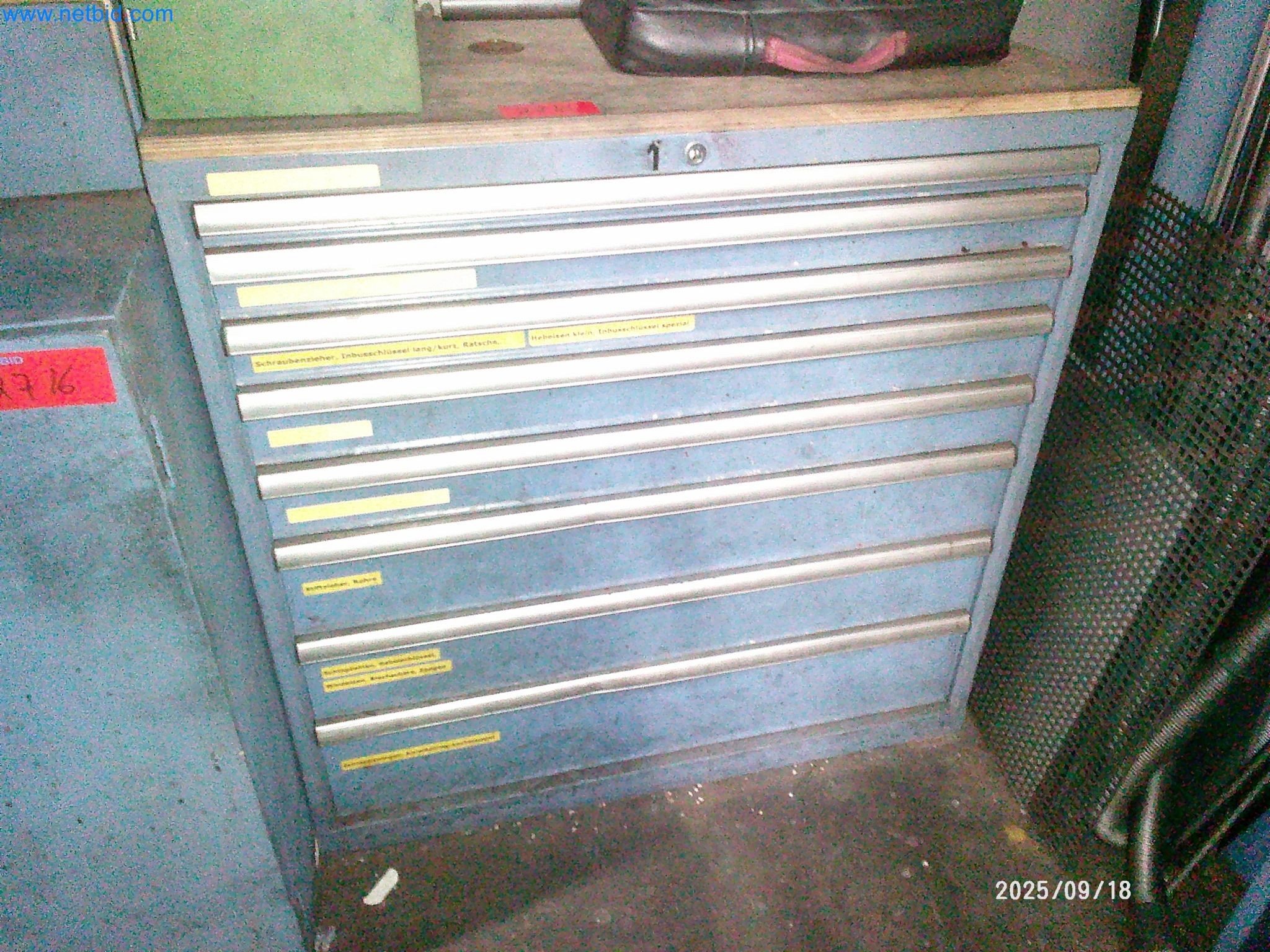 Machines and systems from the automotive supply industry-3