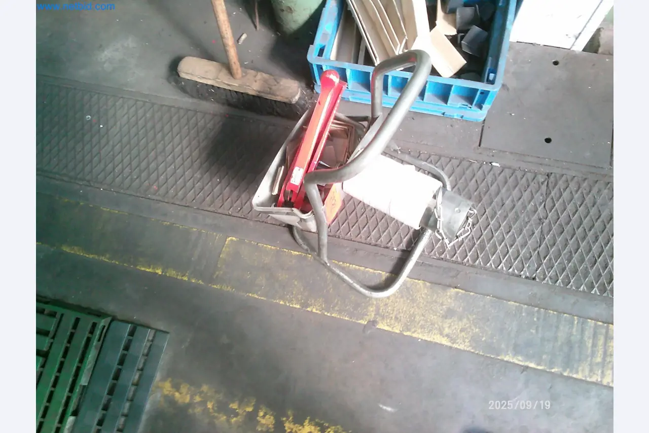 Machines and systems from the automotive supply industry-2