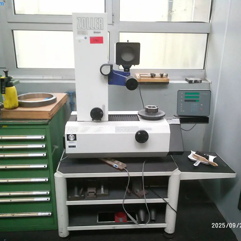 Tool presetter Zoller V420