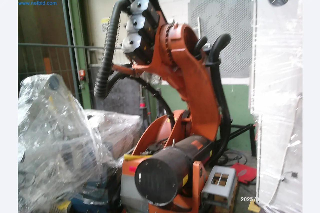 Machines and systems from the automotive supply industry-3