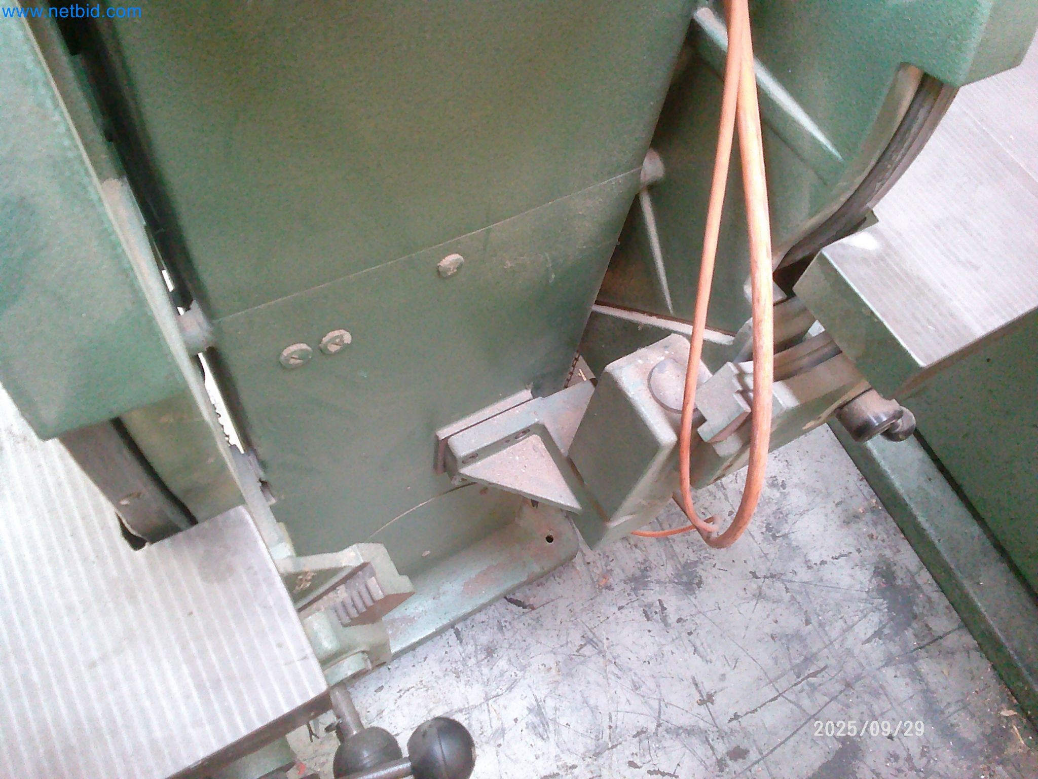 Machines and systems from the automotive supply industry-6