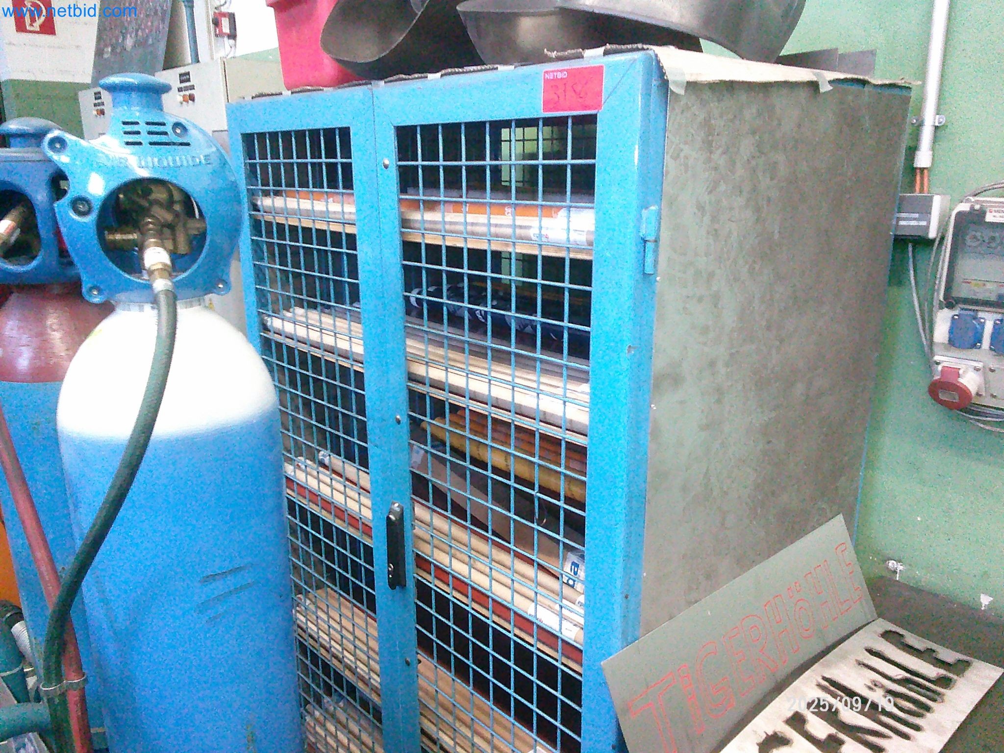 Machines and systems from the automotive supply industry-1