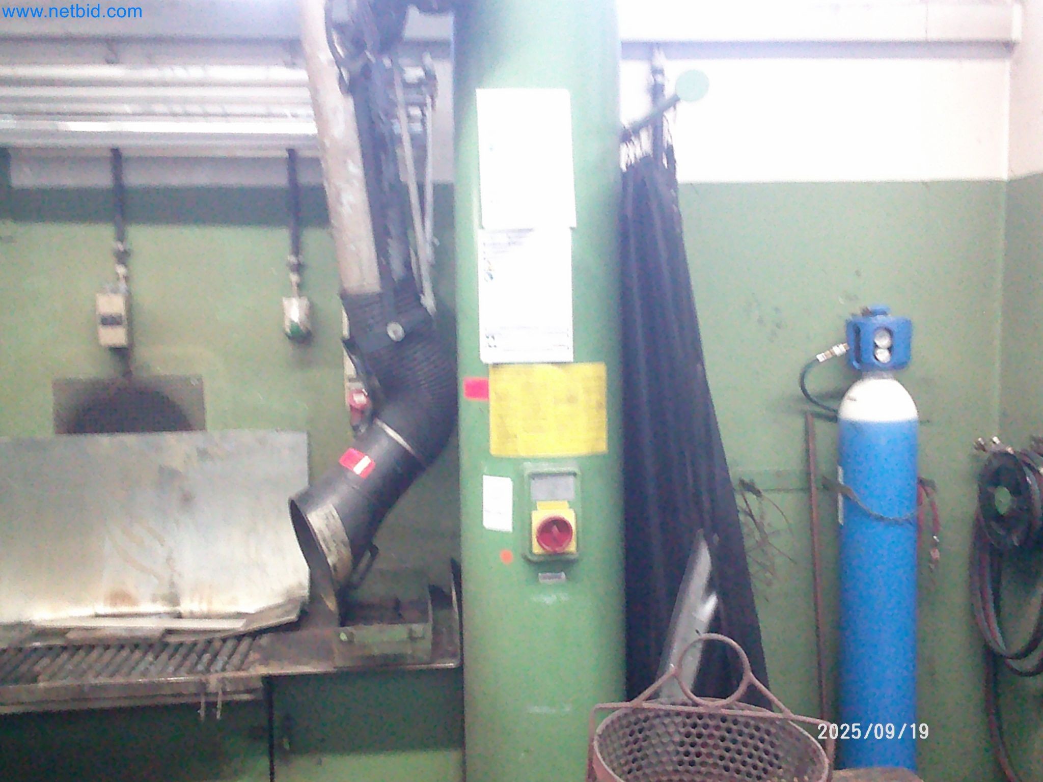 Machines and systems from the automotive supply industry-4