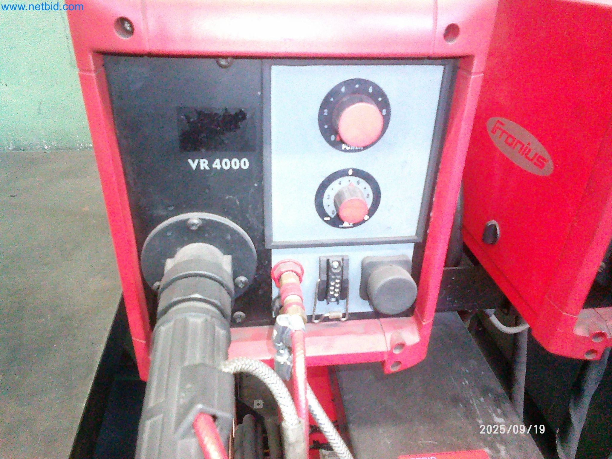 Machines and systems from the automotive supply industry-3