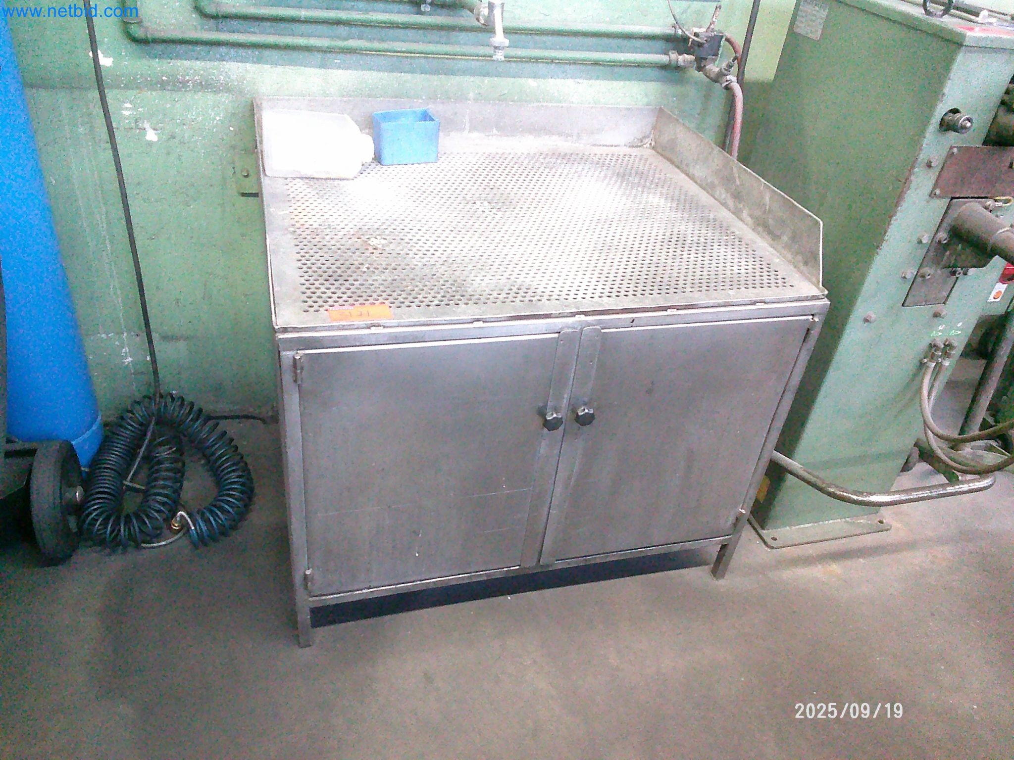 Machines and systems from the automotive supply industry-6