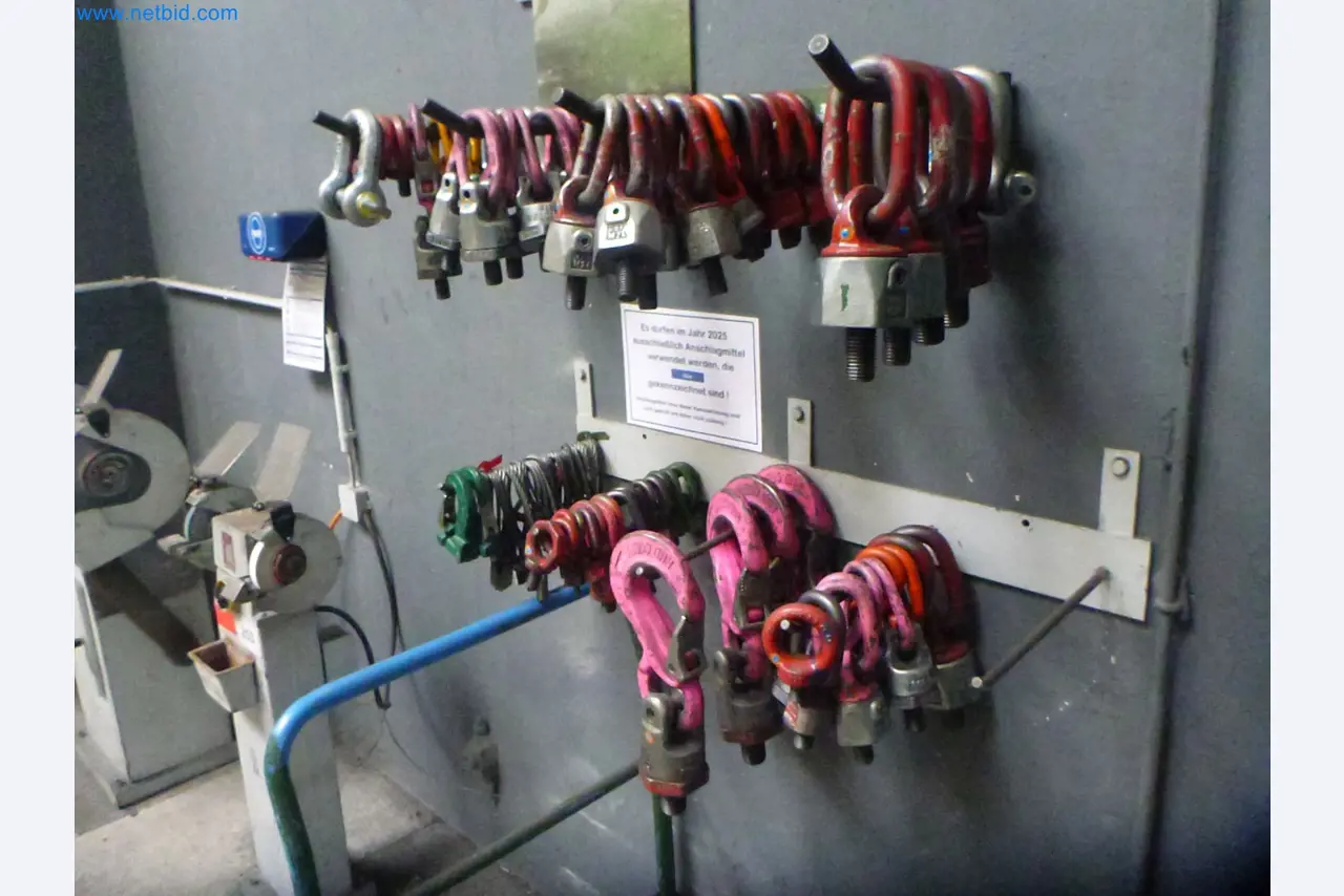 Machines and systems from the automotive supply industry-3