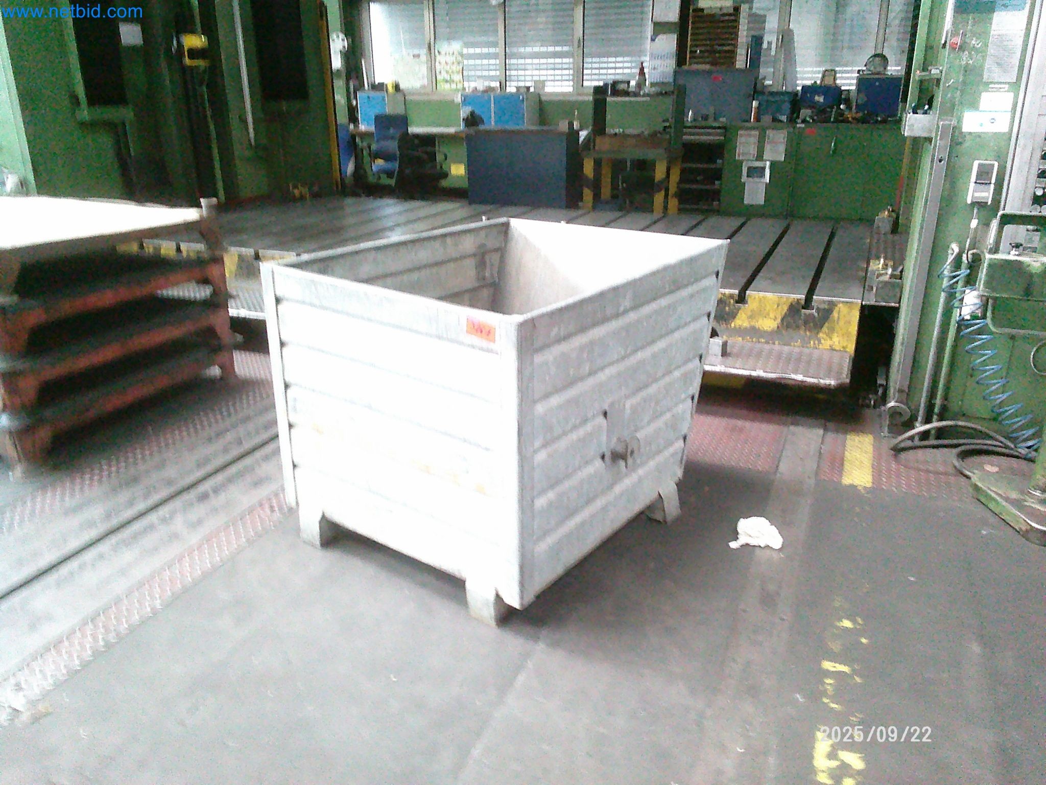 Machines and systems from the automotive supply industry-1