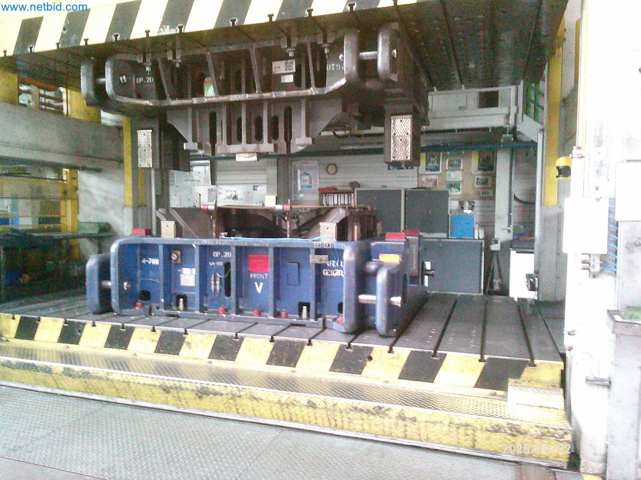 Machines and systems from the automotive supply industry-5