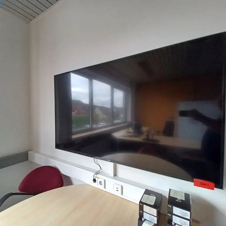 55" flat screen TV Samsung