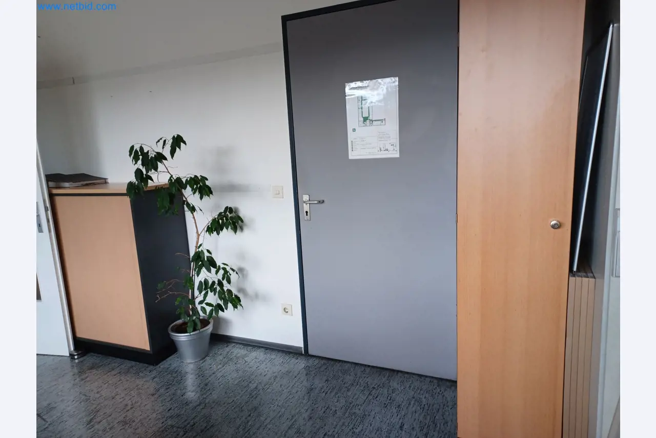 Machines and systems from the automotive supply industry-8