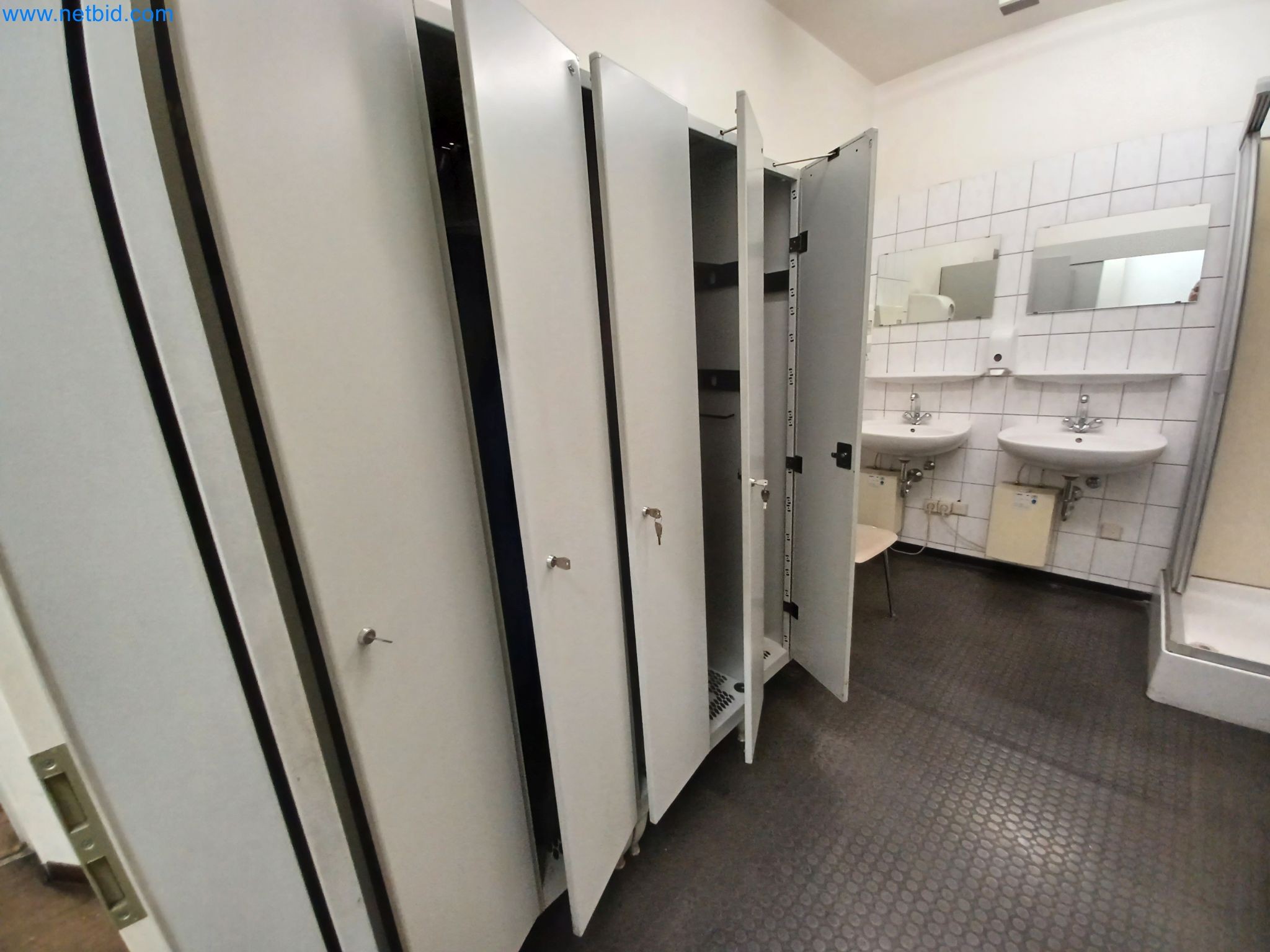 Machines and systems from the automotive supply industry-2