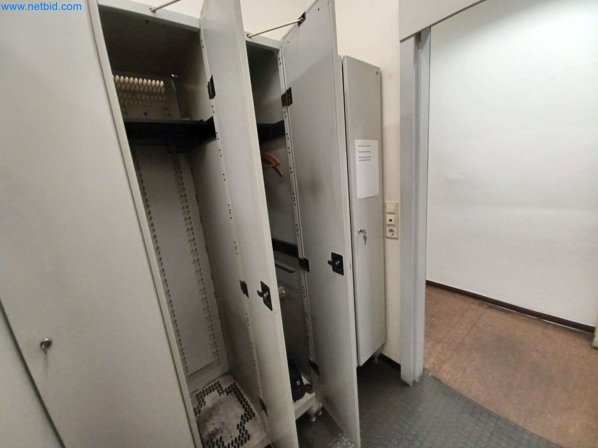 Machines and systems from the automotive supply industry-3