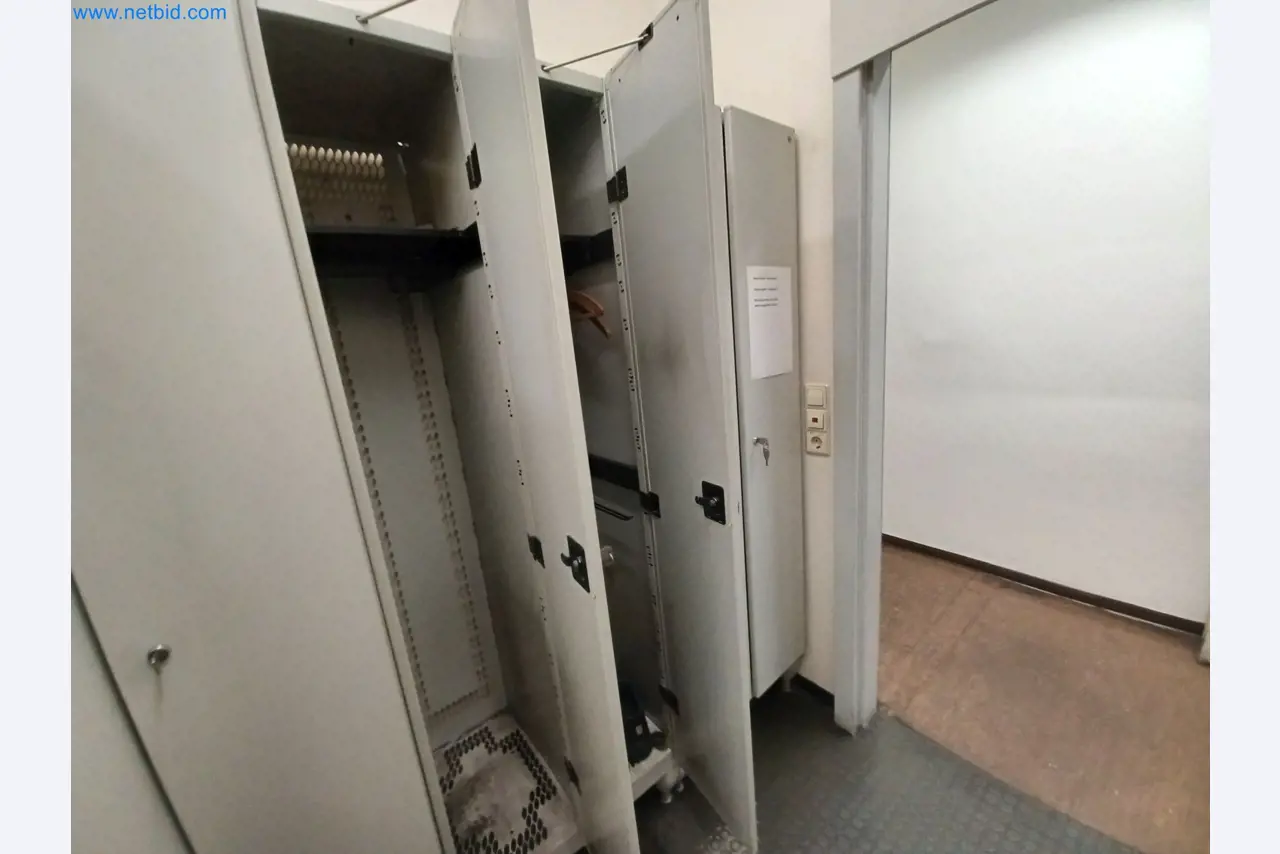 Machines and systems from the automotive supply industry-3