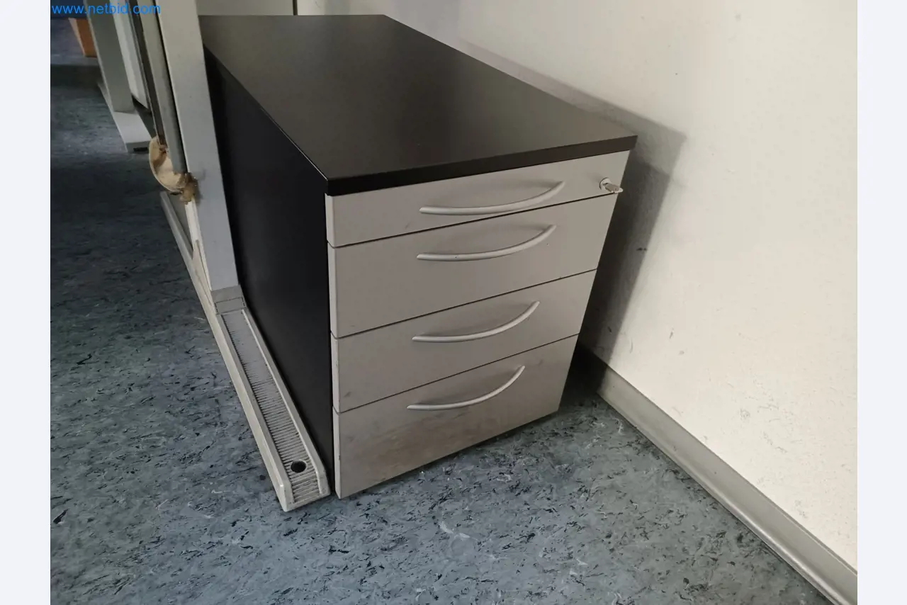 Machines and systems from the automotive supply industry-4