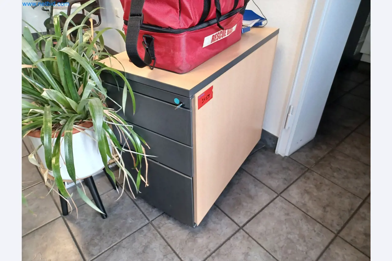 Machines and systems from the automotive supply industry-7