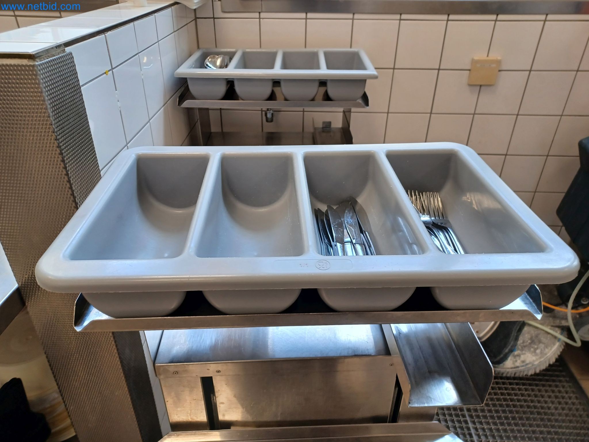 Machines and systems from the automotive supply industry-6