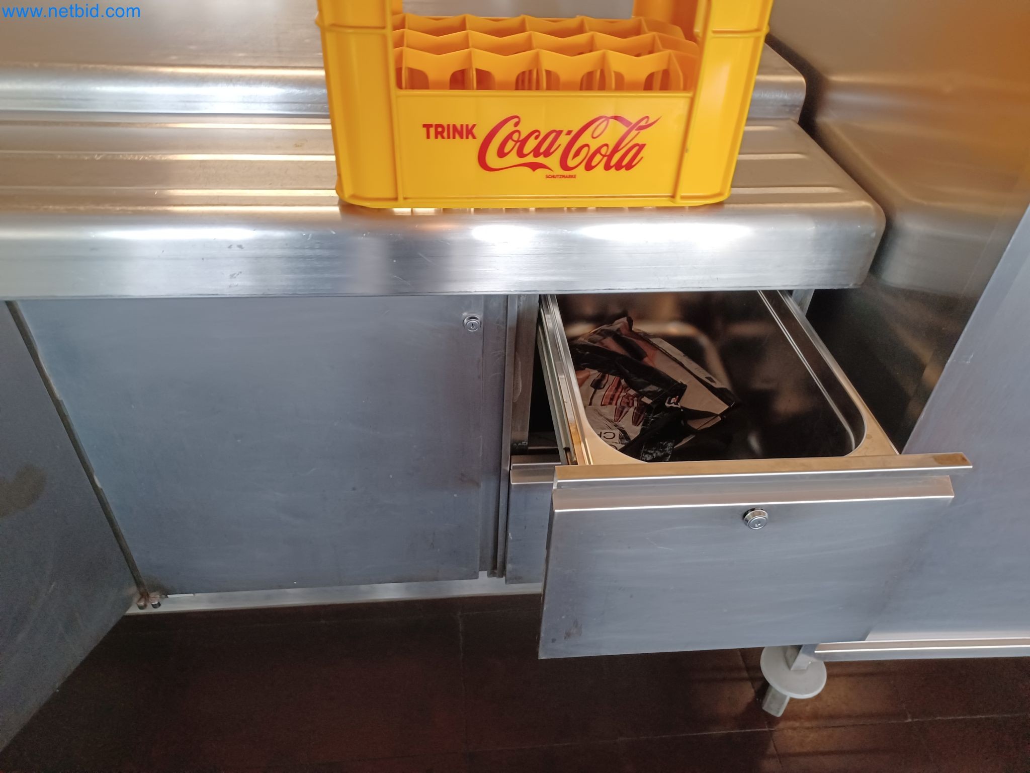 Machines and systems from the automotive supply industry-3