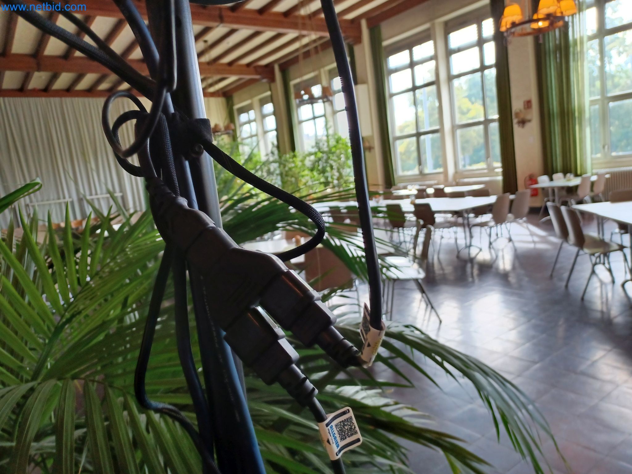 Machines and systems from the automotive supply industry-15