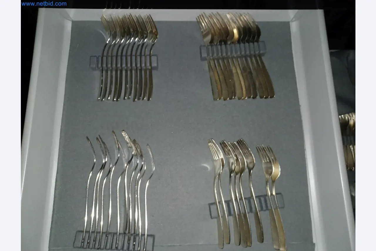 Machines and systems from the automotive supply industry-3