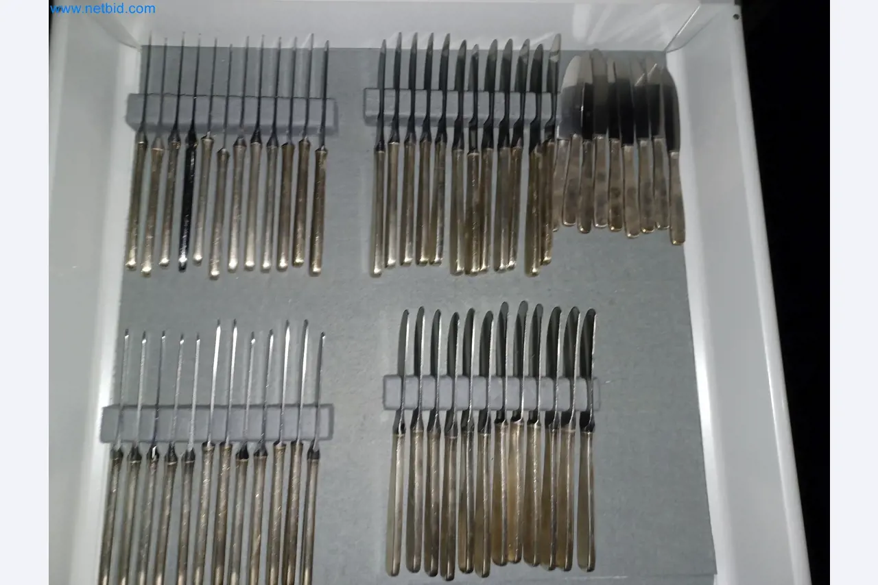 Machines and systems from the automotive supply industry-8