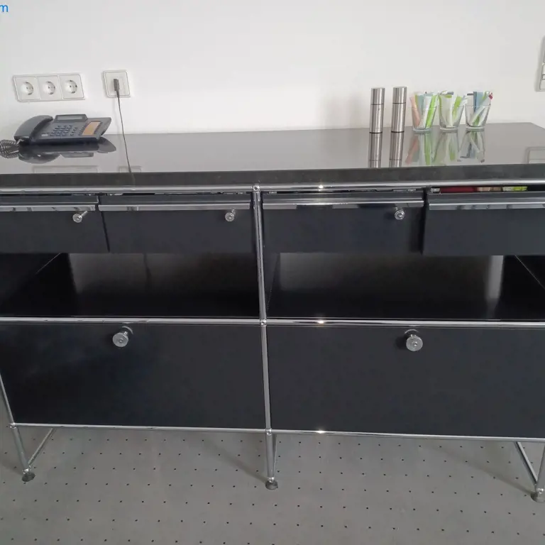Sideboard USM Haller