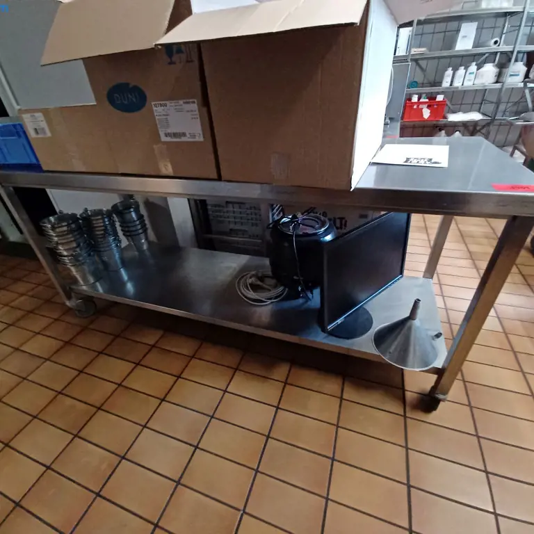 Mobile stainless steel table