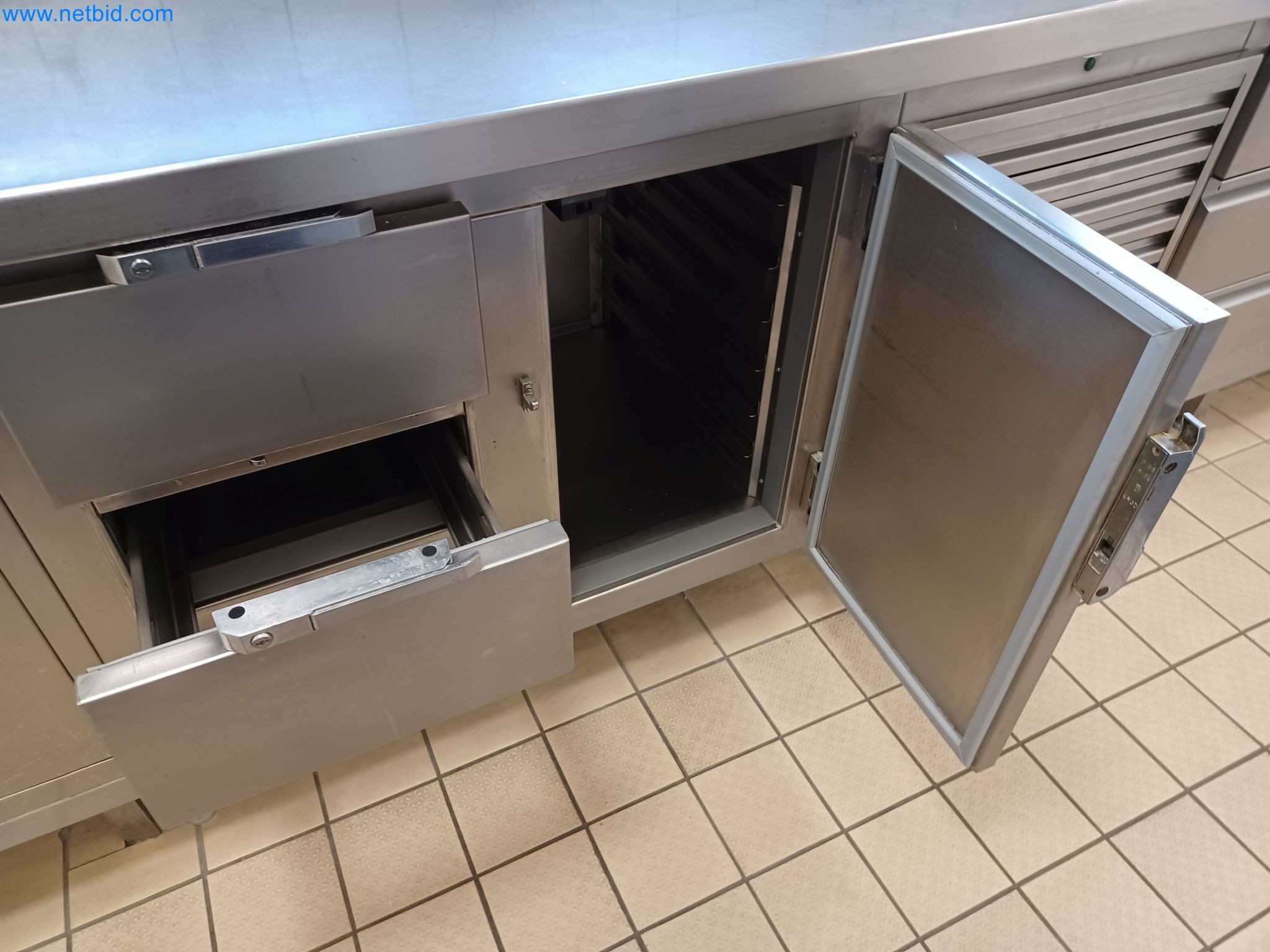 Machines and systems from the automotive supply industry-3