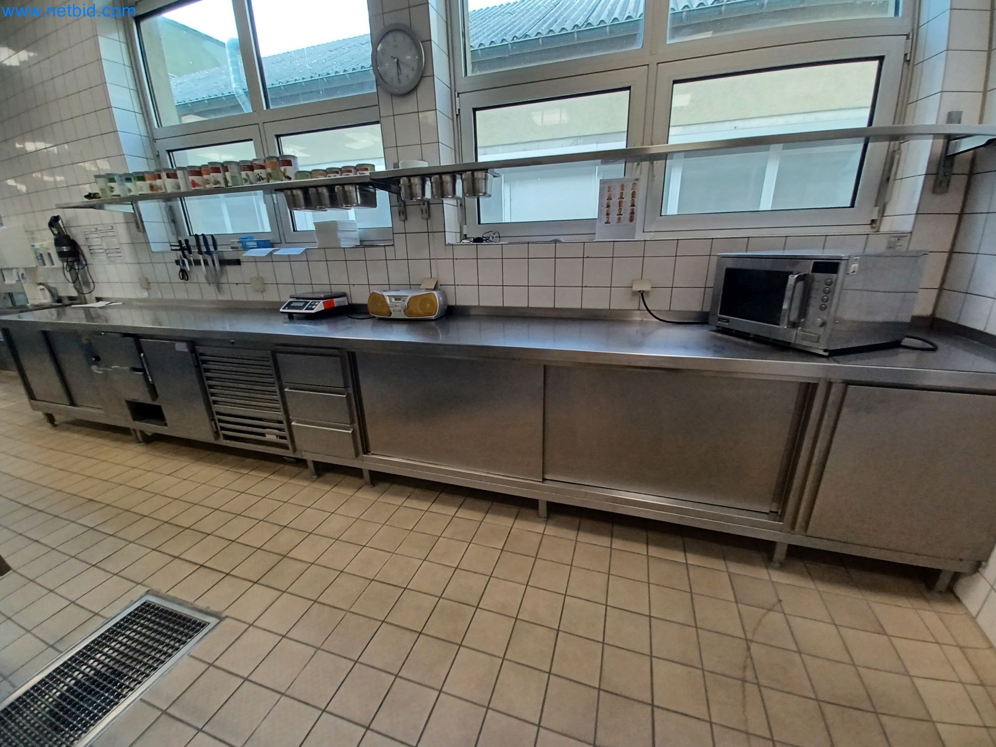 Machines and systems from the automotive supply industry-5