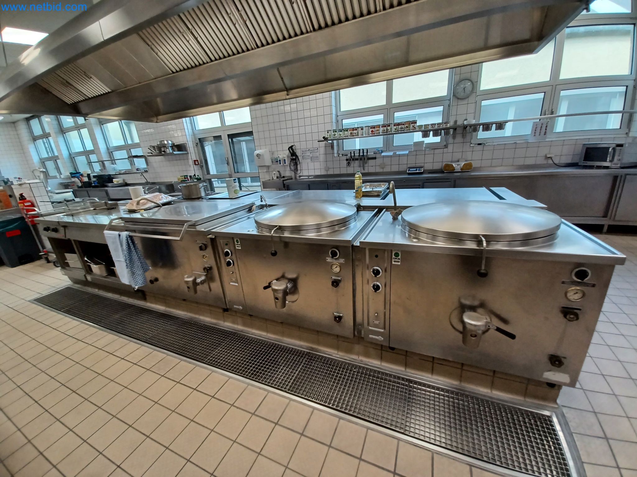 Machines and systems from the automotive supply industry-1