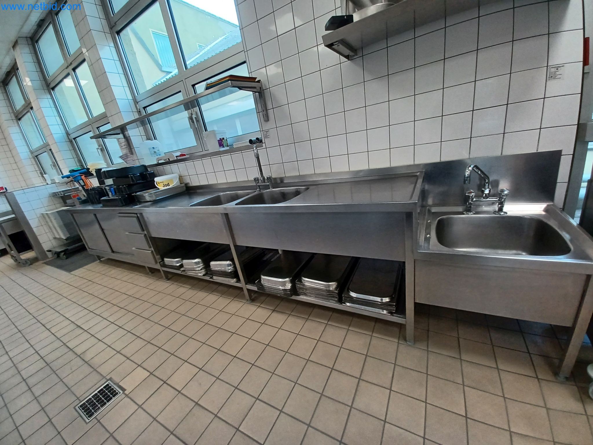 Machines and systems from the automotive supply industry-3