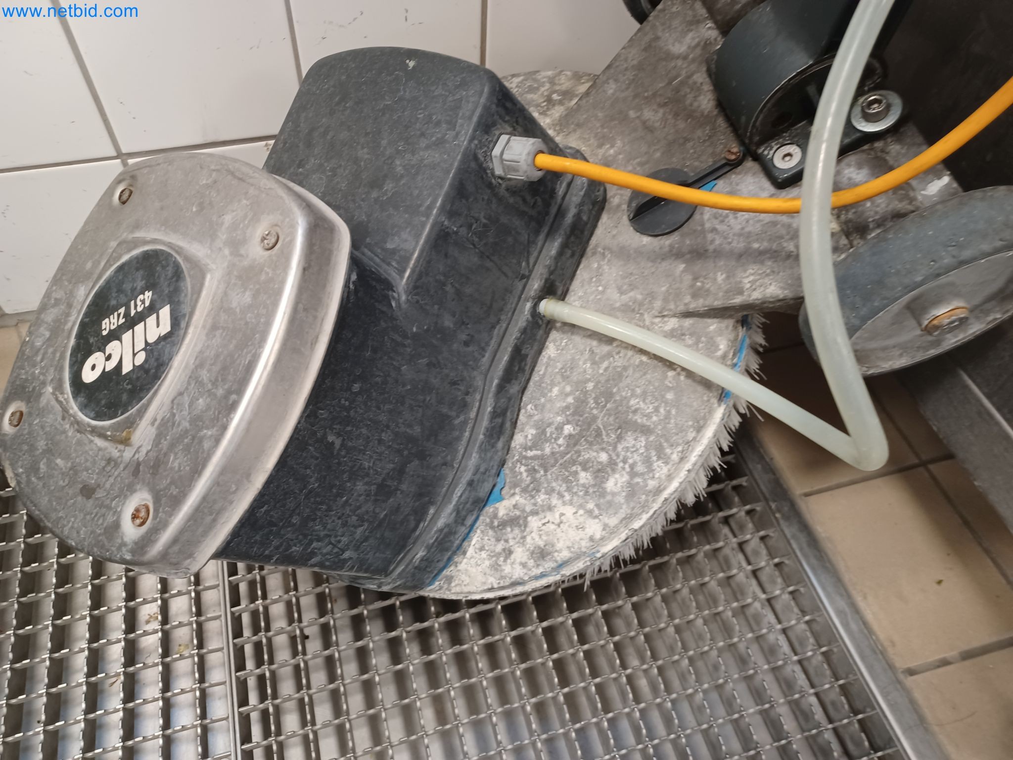 Machines and systems from the automotive supply industry-3