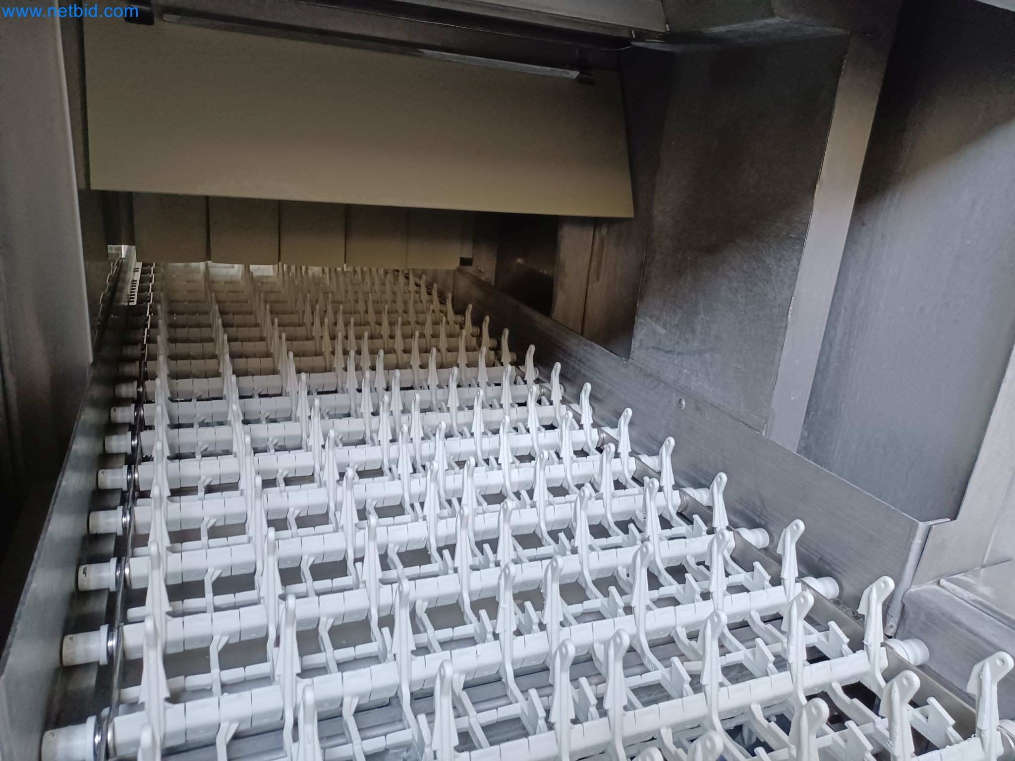 Machines and systems from the automotive supply industry-6