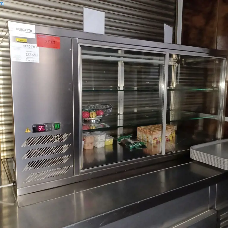 Table-top cake display case NordCap AKV-S 147 KL