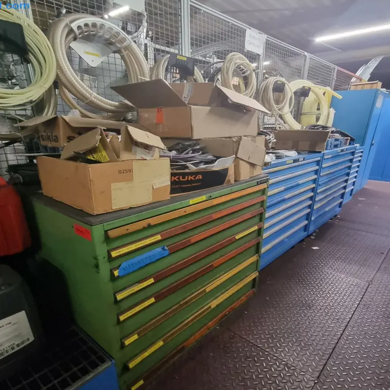 4 Telescopic drawer cabinets Lista