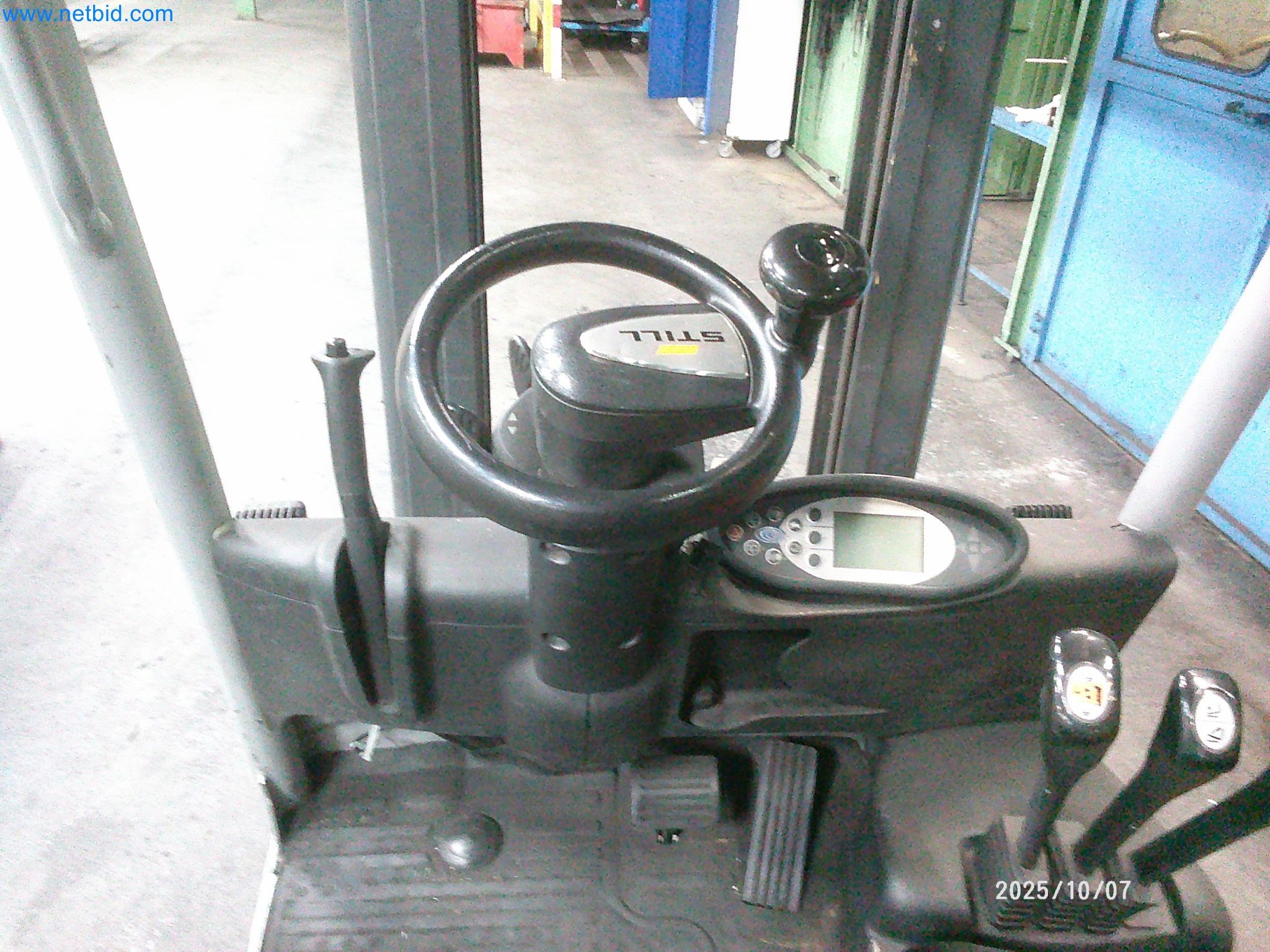 Machines and systems from the automotive supply industry-4