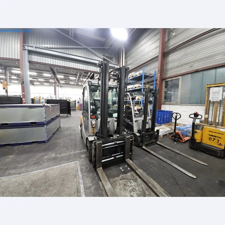 Machines and systems from the automotive supply industry-3