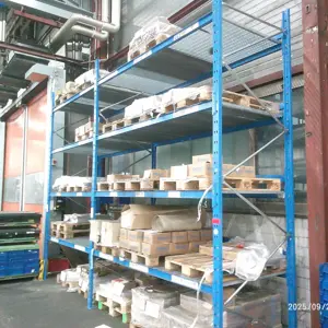 6 lfm. Heavy-duty pallet racking Ohra P3
