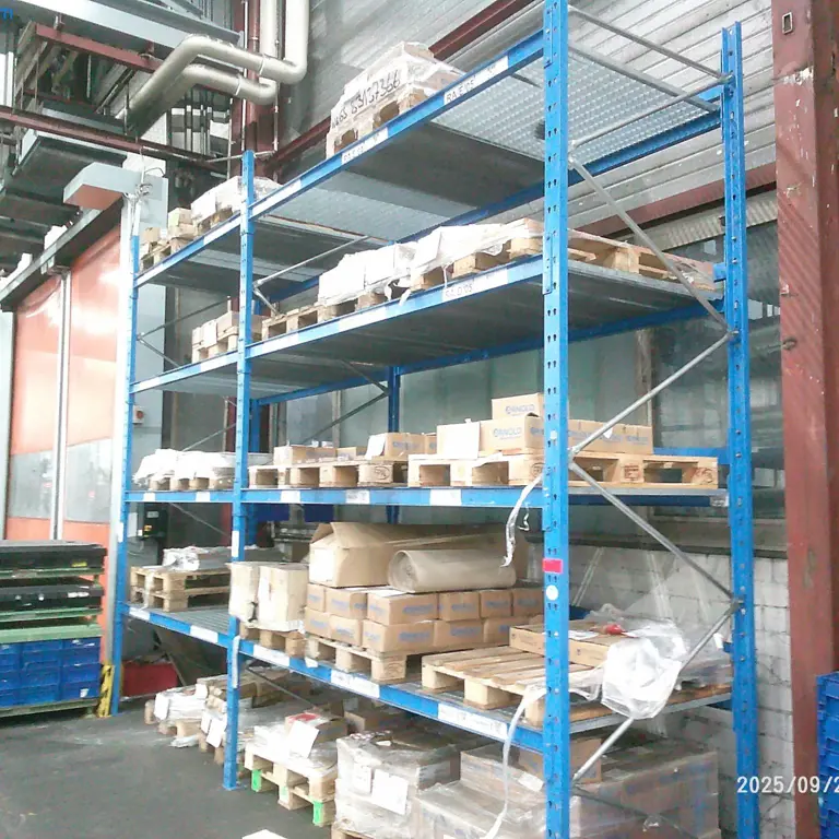 6 lfm. Heavy-duty pallet racking Ohra P3
